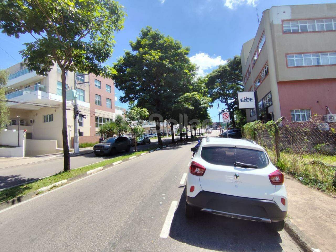 terreno à venda no Aquário: