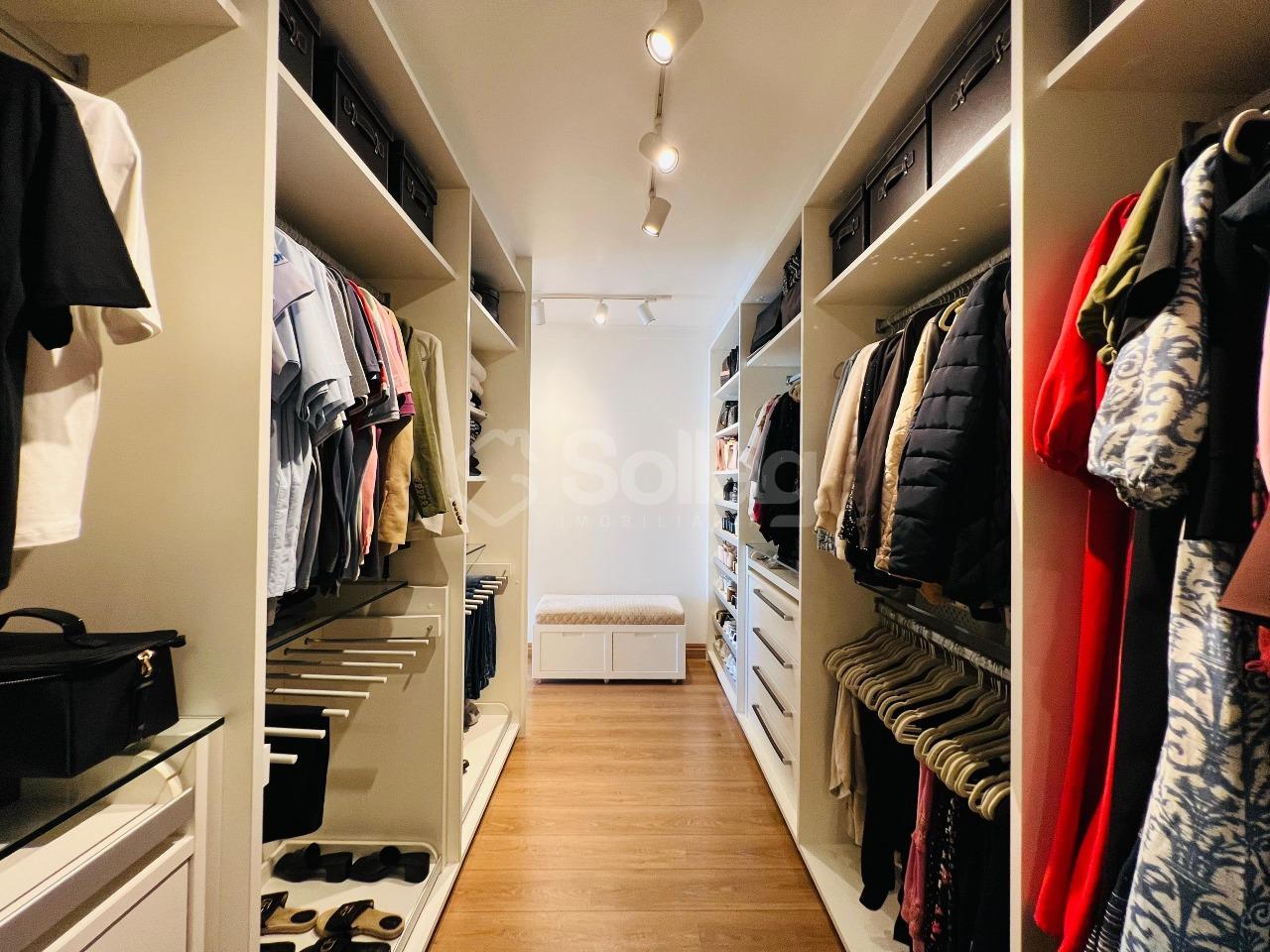 Casa em condomínio à venda no Condomínio Jardim América: 