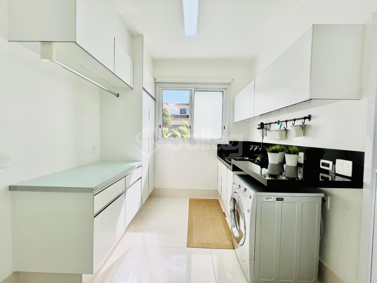 Casa em condomínio à venda no Condomínio Jardim América: 