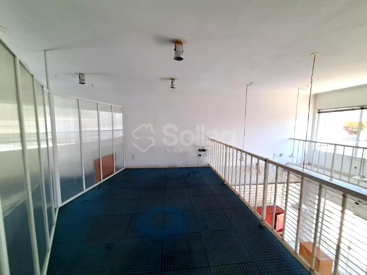 Salão para aluguel no Centro: