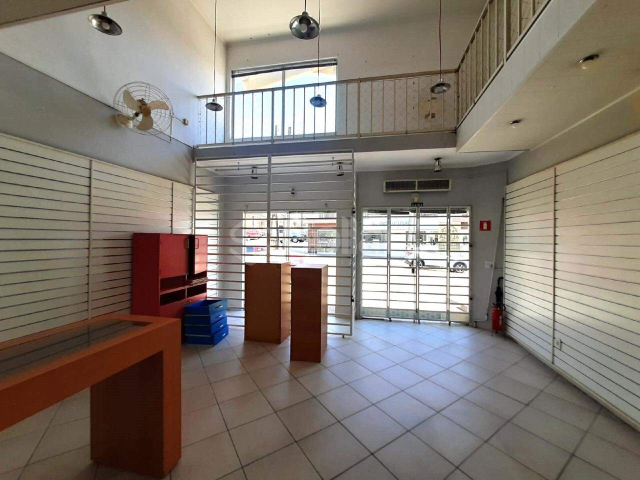 Salão para aluguel no Centro: