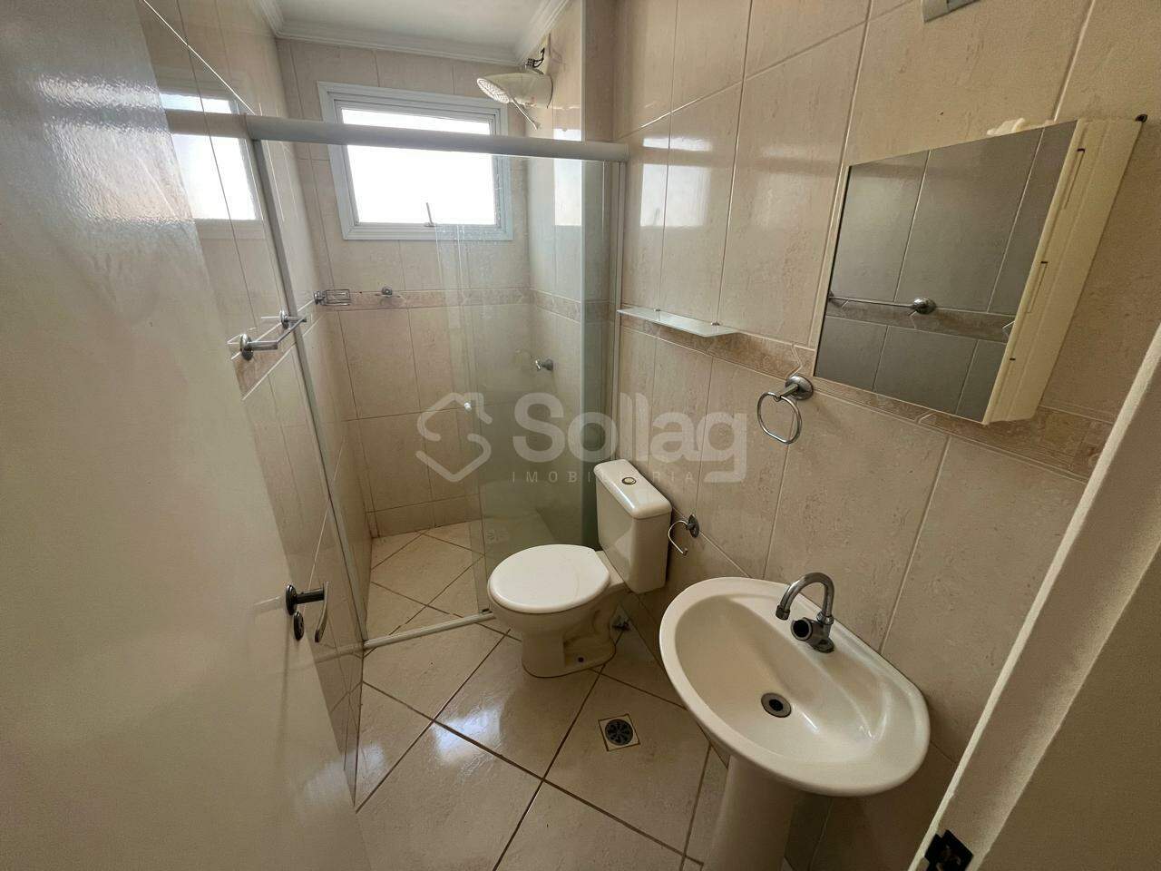 Apartamento para aluguel no Pinheirinho: 