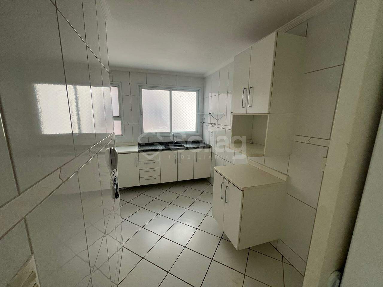 Apartamento para aluguel no Pinheirinho: 