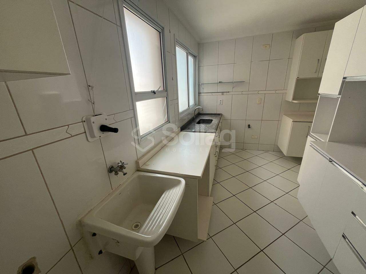 Apartamento para aluguel no Pinheirinho: 