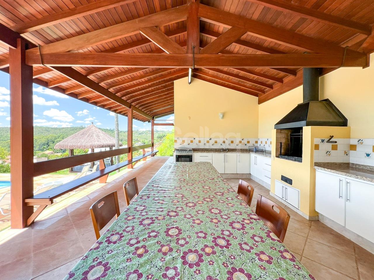 Casa em condomínio à venda no Condomínio Chácaras do Lago: 