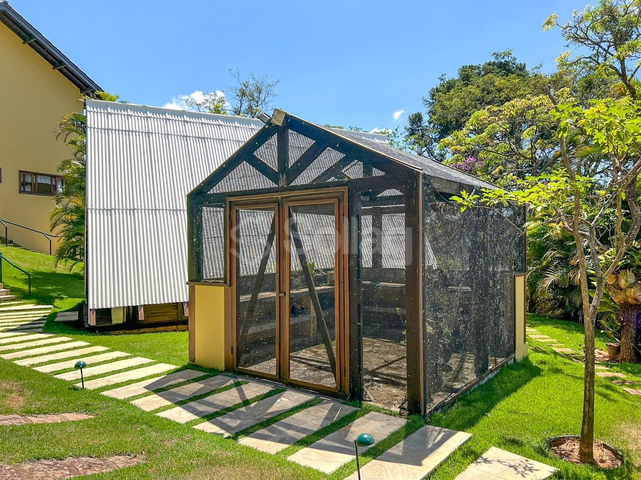 Casa em condomínio à venda no Condomínio Chácaras do Lago: 