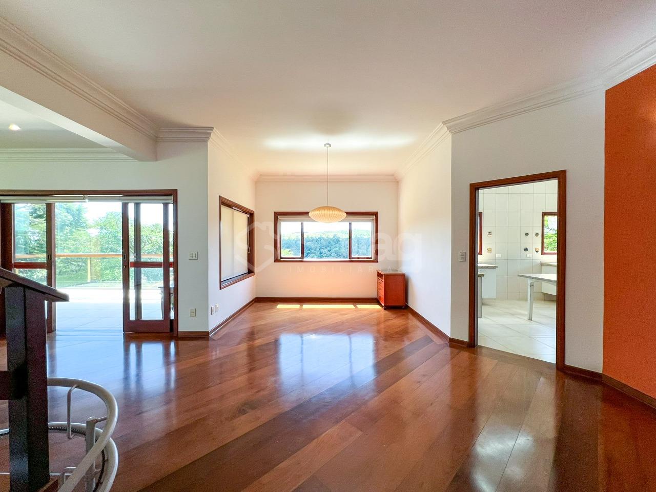 Casa em condomínio à venda no Condomínio Chácaras do Lago: 