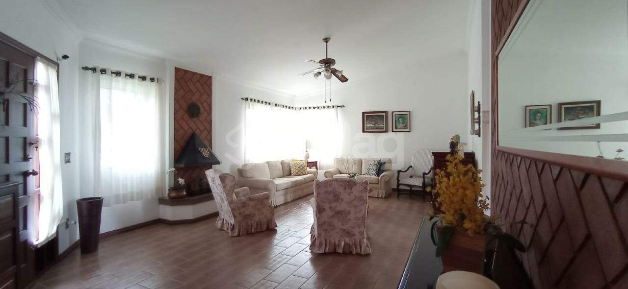 Casa em condomínio à venda no Condomínio Estância Marambaia: