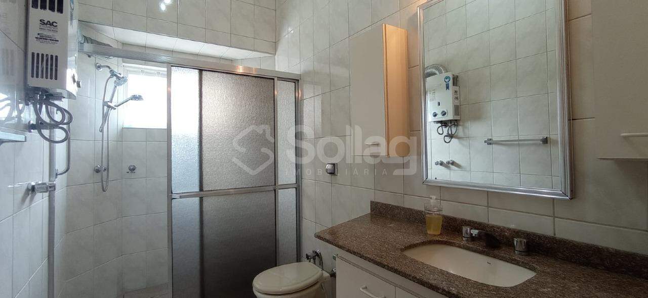 Casa em condomínio à venda no Condomínio Estância Marambaia: 
