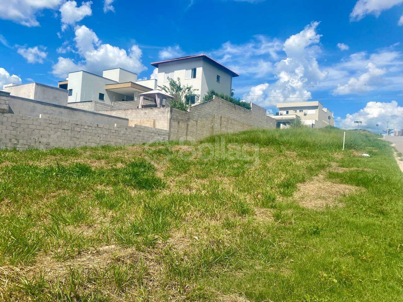 terreno à venda no Marambaia: 