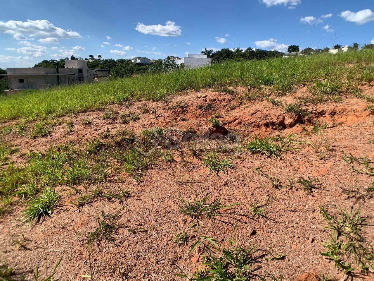 Terreno em condomínio à venda no Condomínio Reserva Santa Isabel 2: 