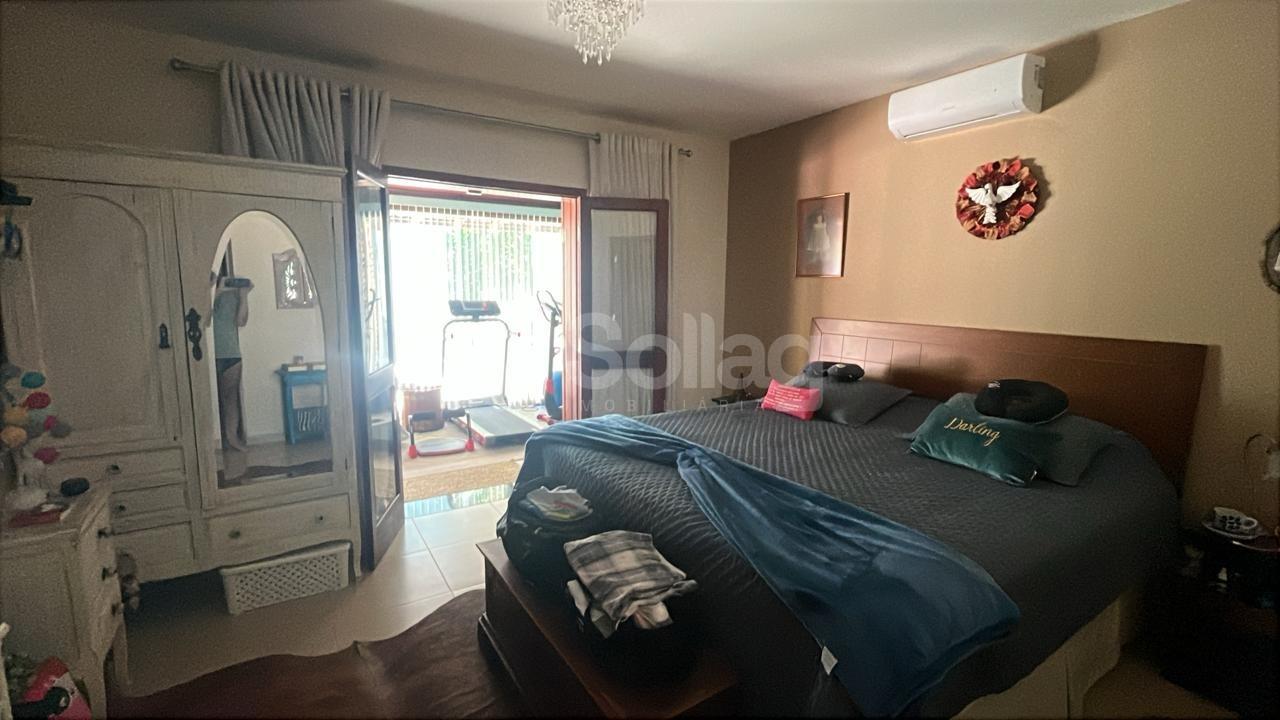 Casa em condomínio à venda no Condomínio Vale da Santa Fé: