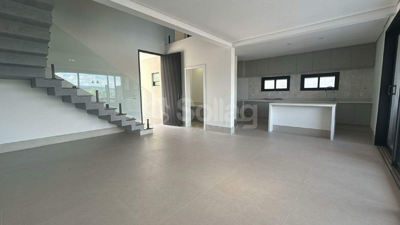 Casa em condomínio à venda no Residencial Bosque da Mata: