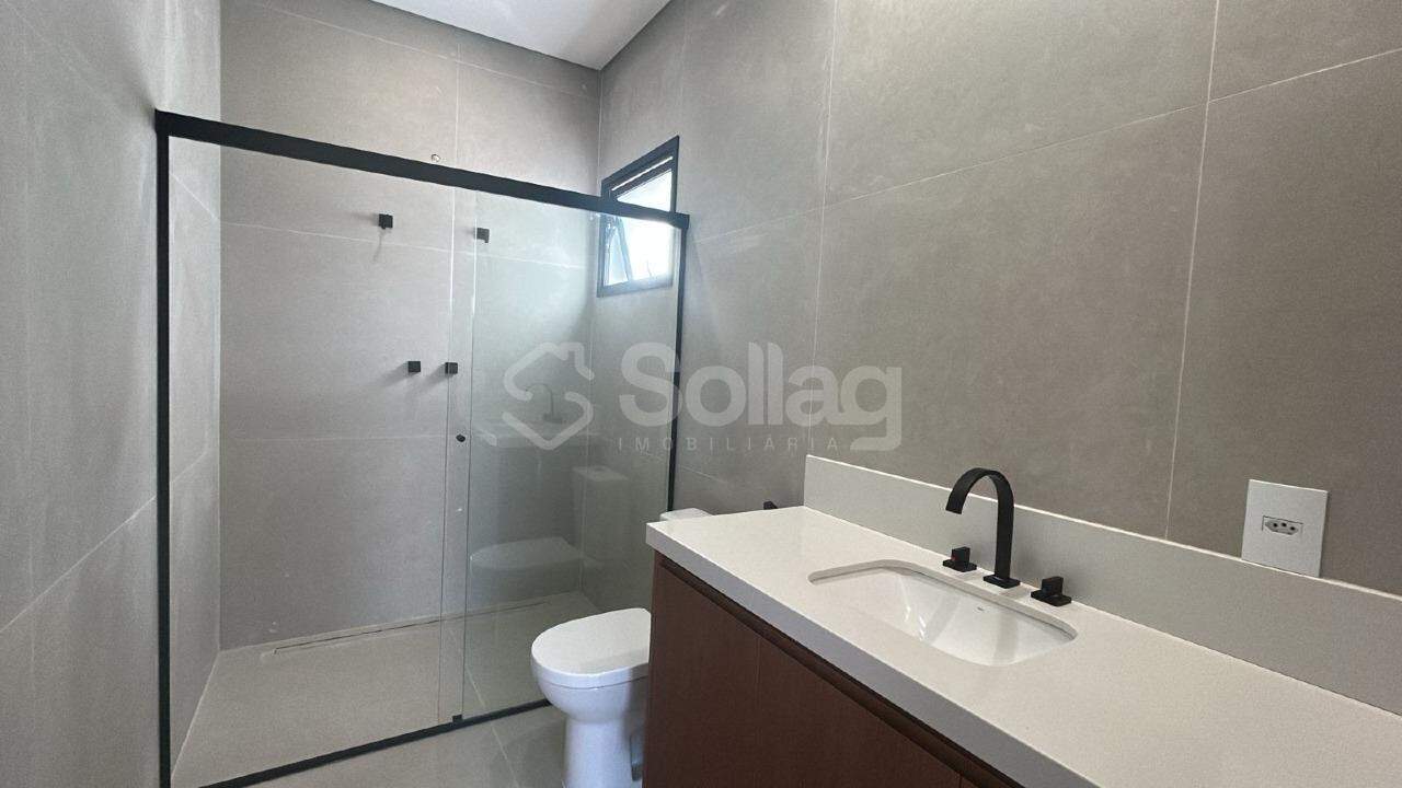 Casa em condomínio à venda no Residencial Bosque da Mata: