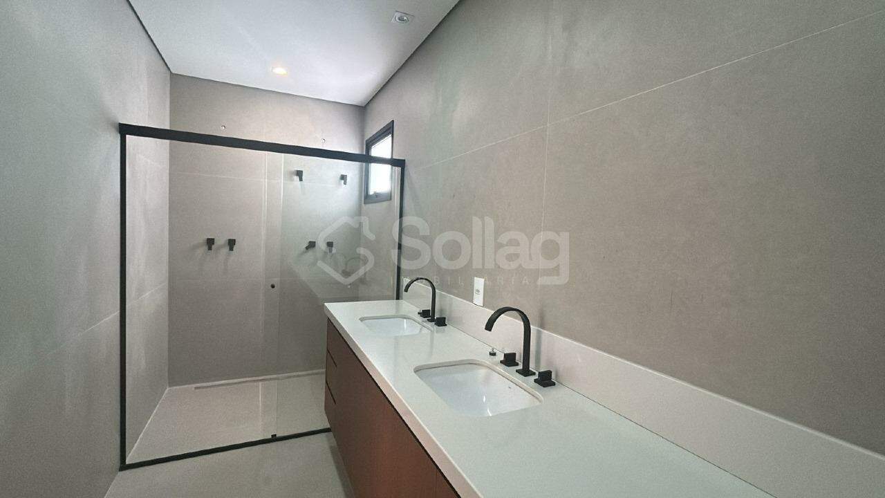 Casa em condomínio à venda no Residencial Bosque da Mata: