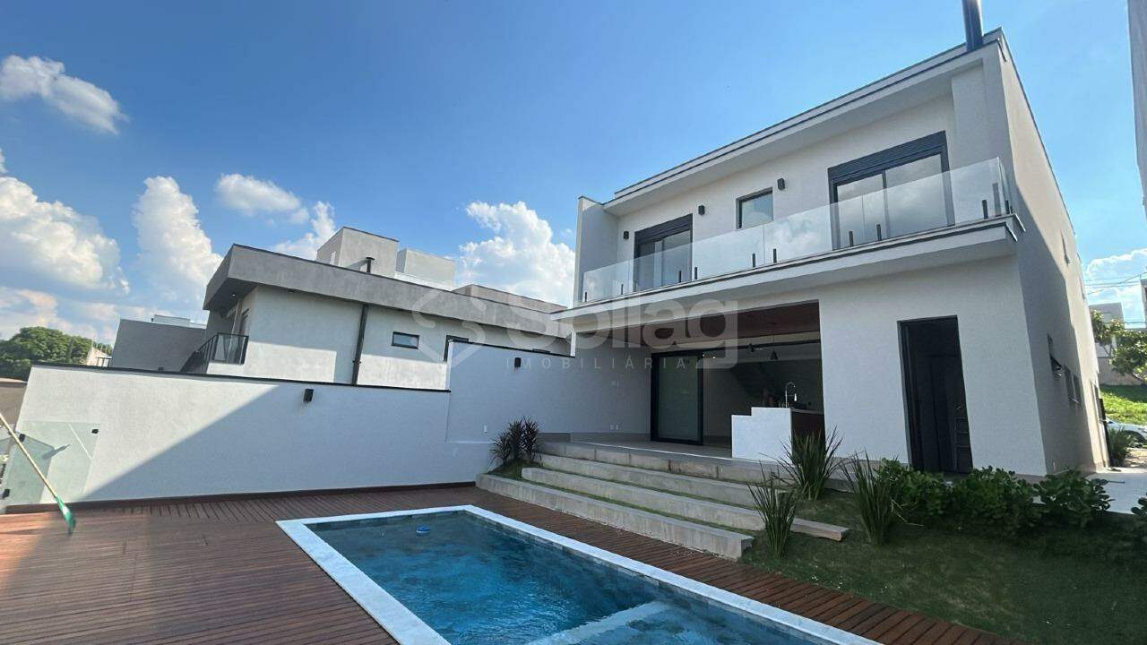 Casa em condomínio à venda no Residencial Bosque da Mata: