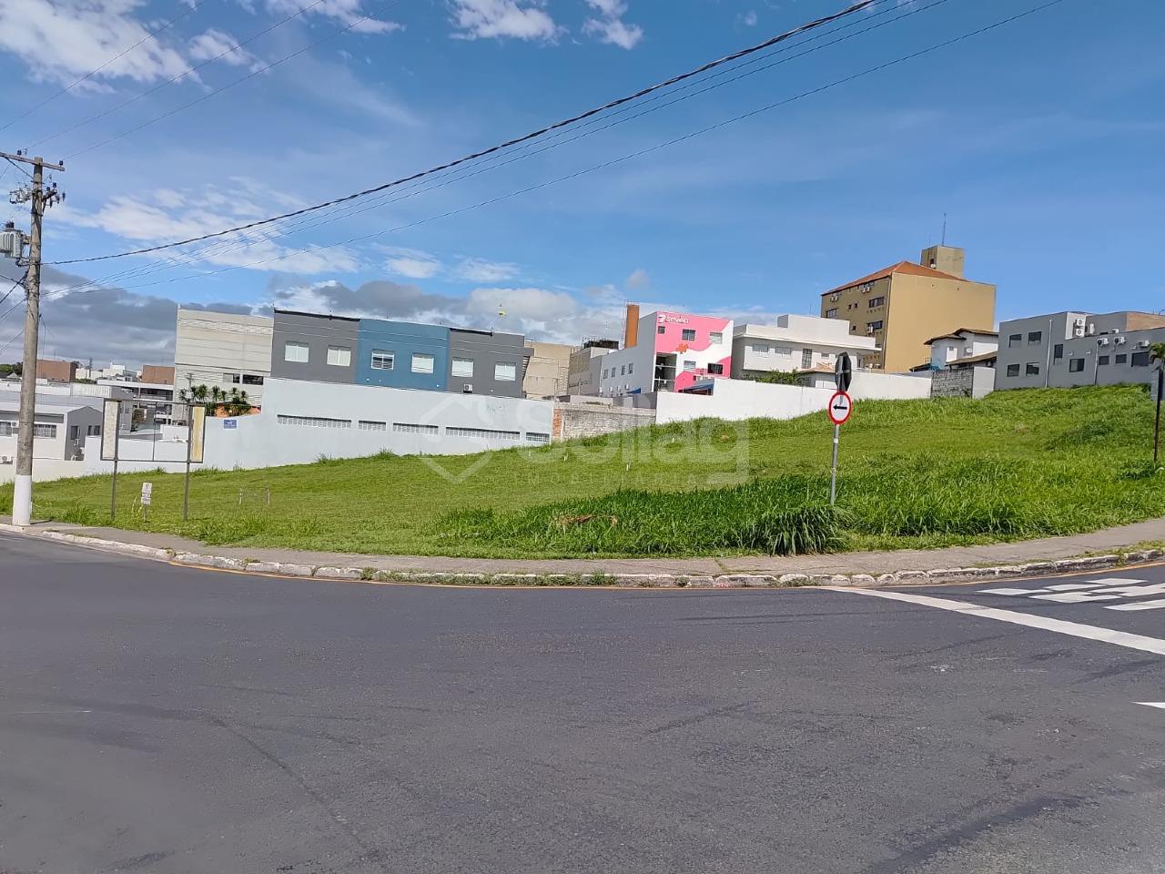 terreno para aluguel no Pinheirinho: 