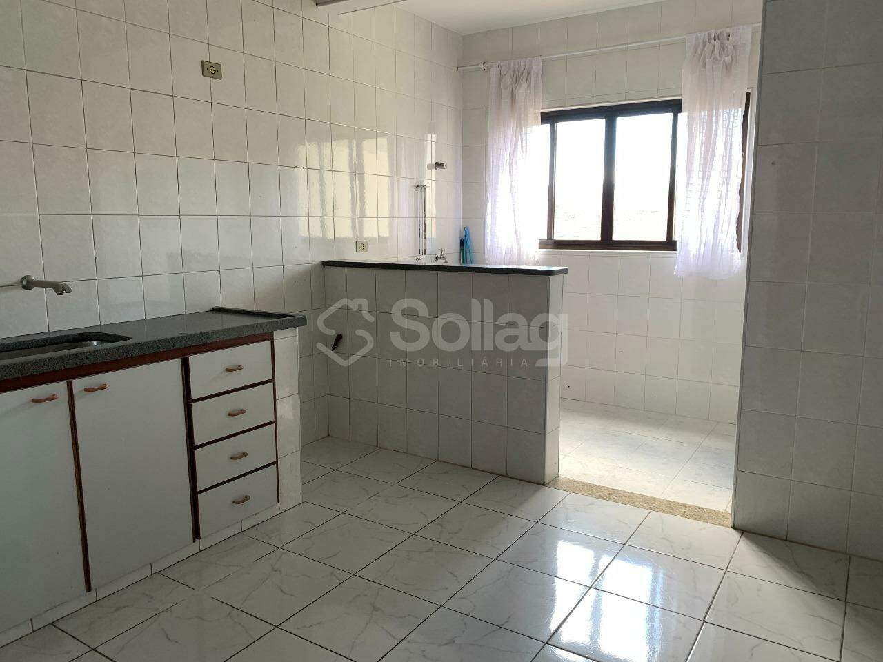 Apartamento à venda no Santa Rosa: