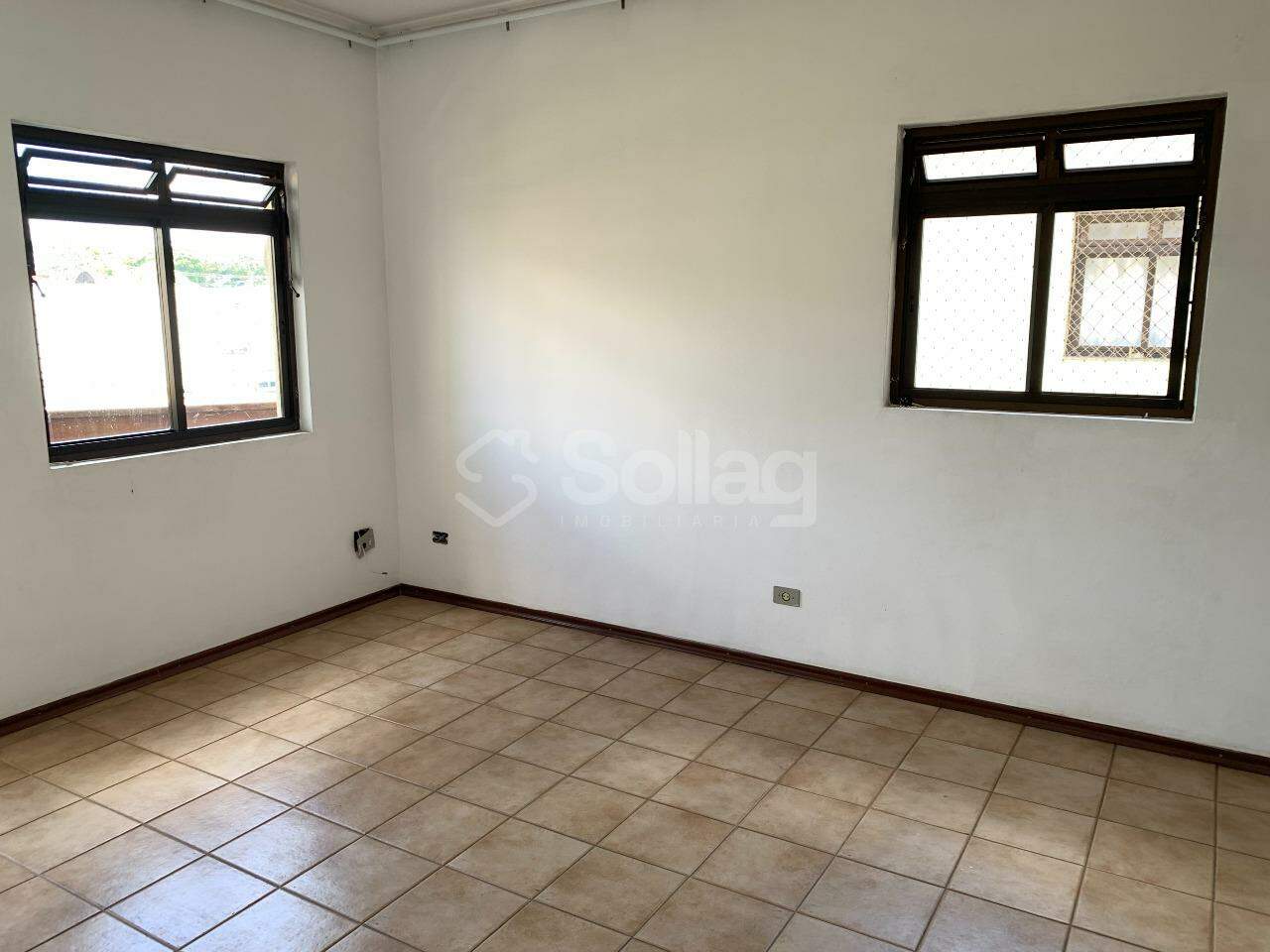 Apartamento à venda no Santa Rosa: