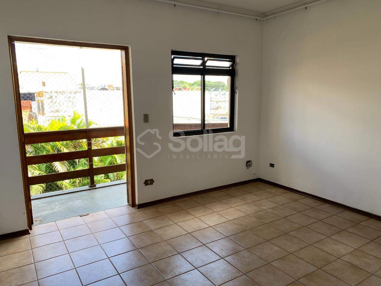 Apartamento à venda no Santa Rosa: