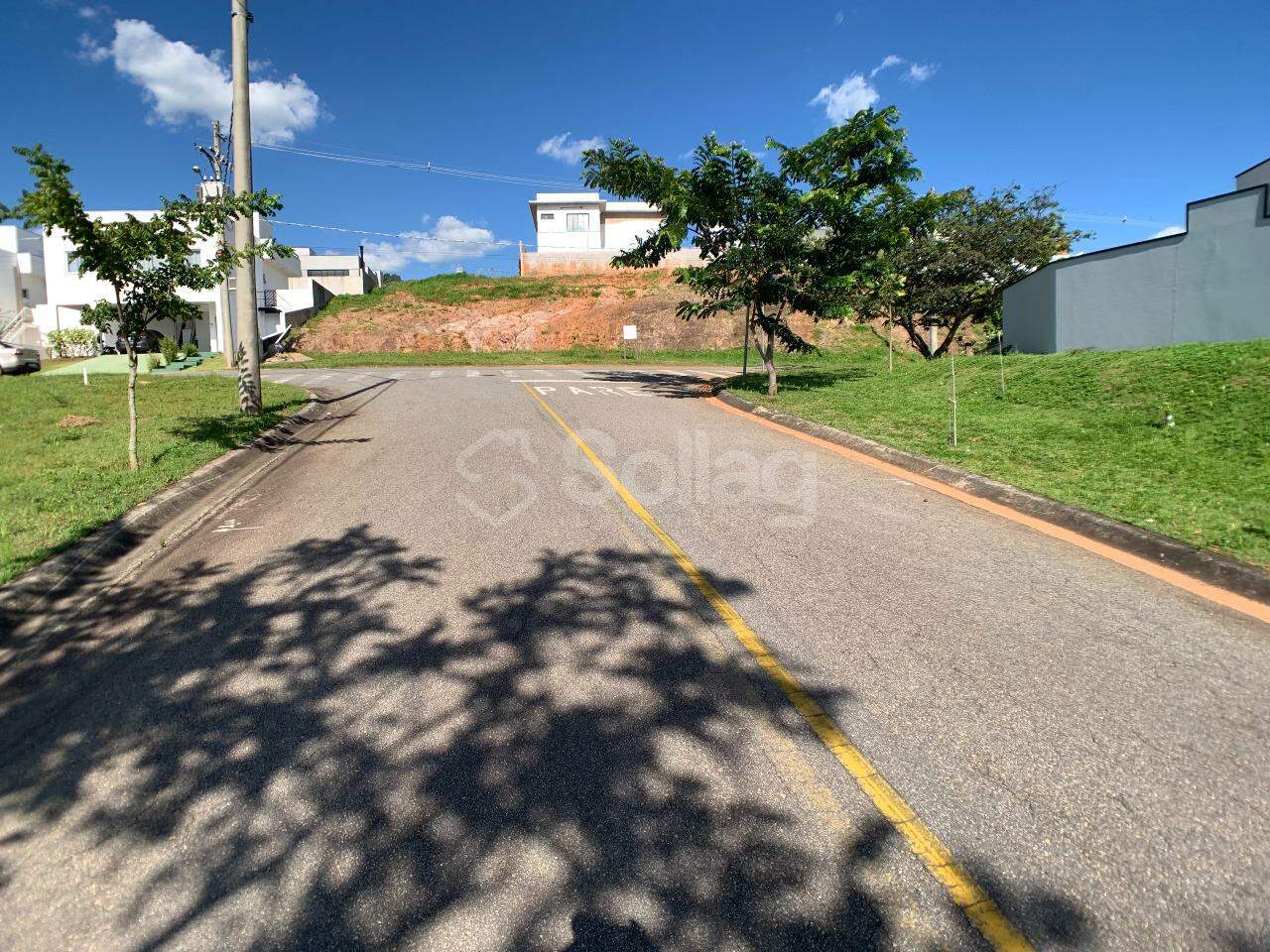 Terreno em condomínio à venda no Condomínio Reserva Santa Isabel 2: 