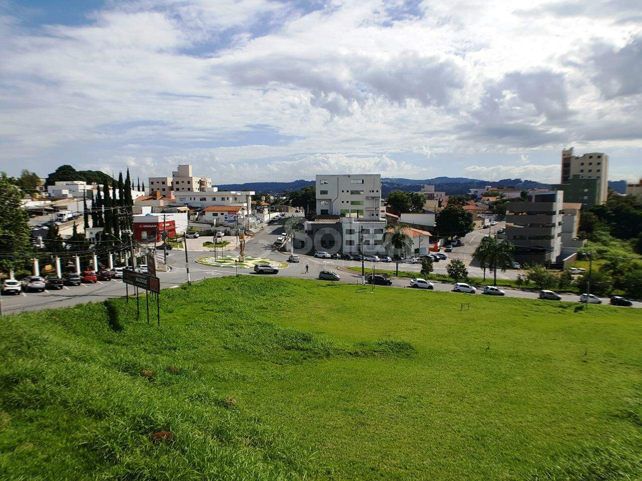 terreno à venda no Centro: 