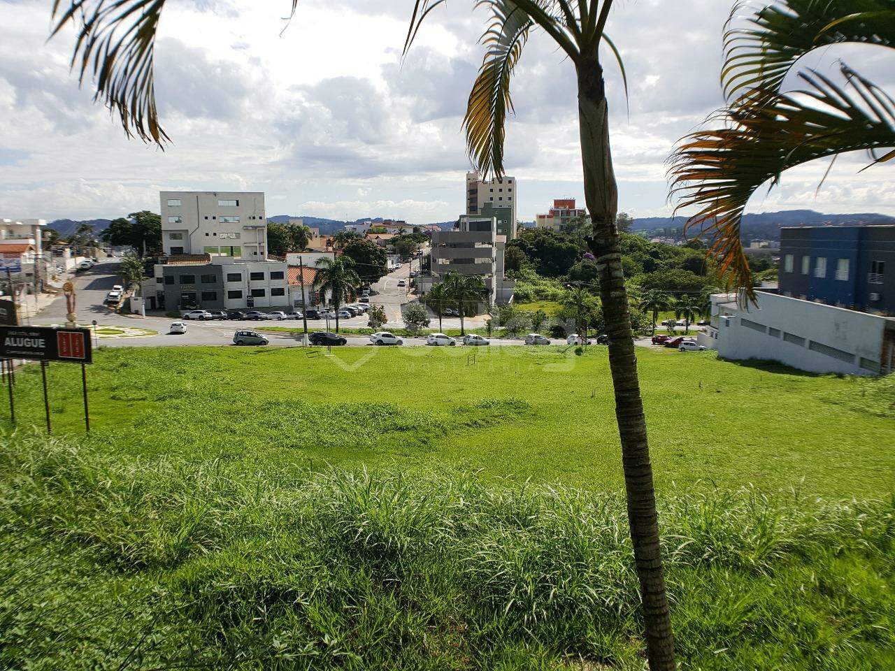 terreno à venda no Centro: 