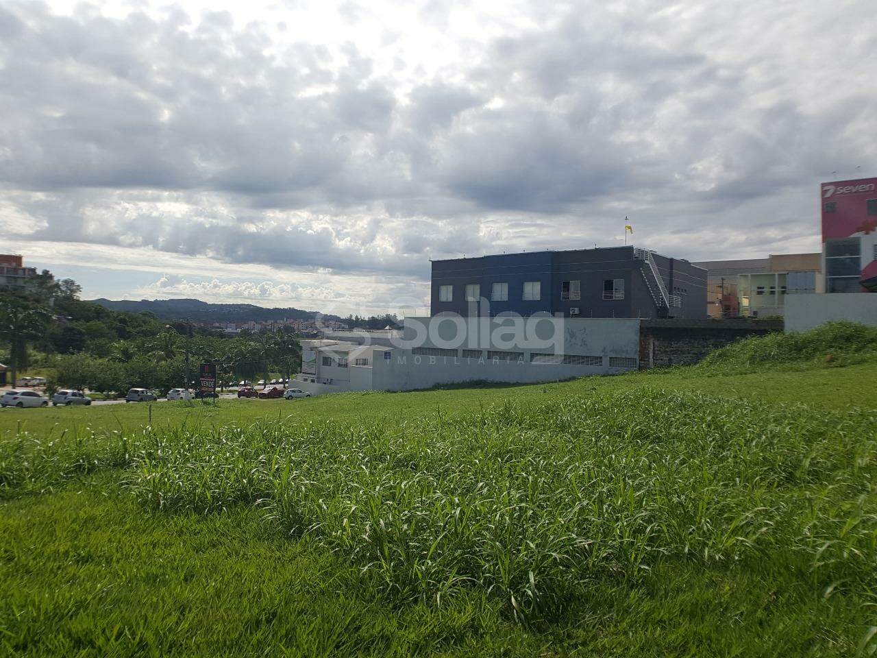 terreno à venda no Centro: