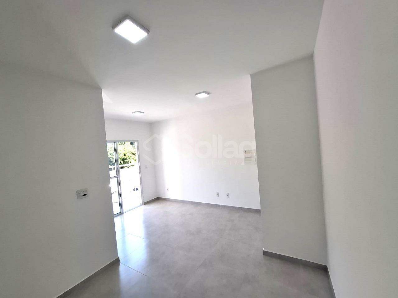 Apartamento para aluguel no Santa Claudina: 