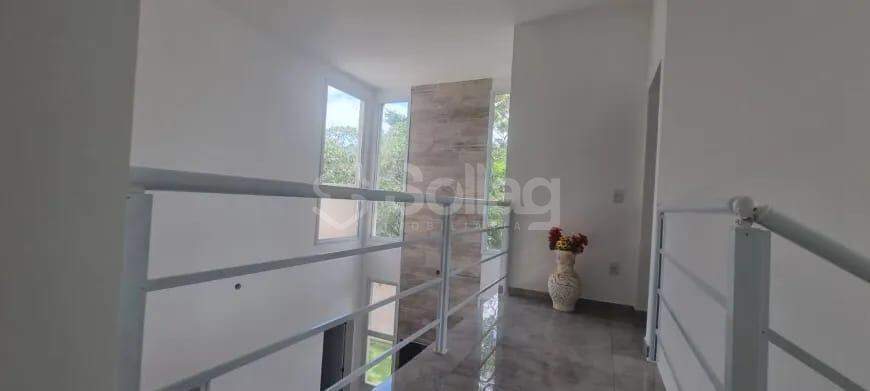 Casa em condomínio à venda no Condomínio Villa D Oro: 