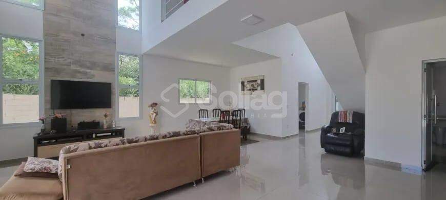 Casa em condomínio à venda no Condomínio Villa D Oro: 