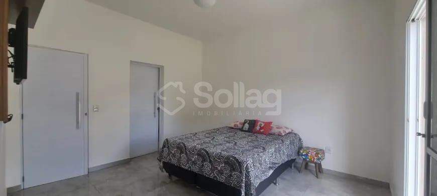 Casa em condomínio à venda no Condomínio Villa D Oro: 