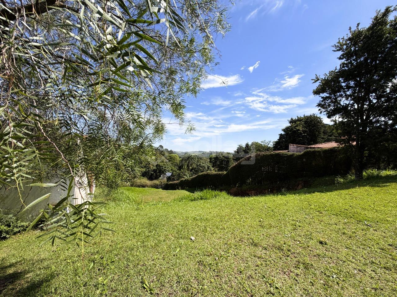Terreno em condomínio à venda no Condomínio Chácaras do Lago: 