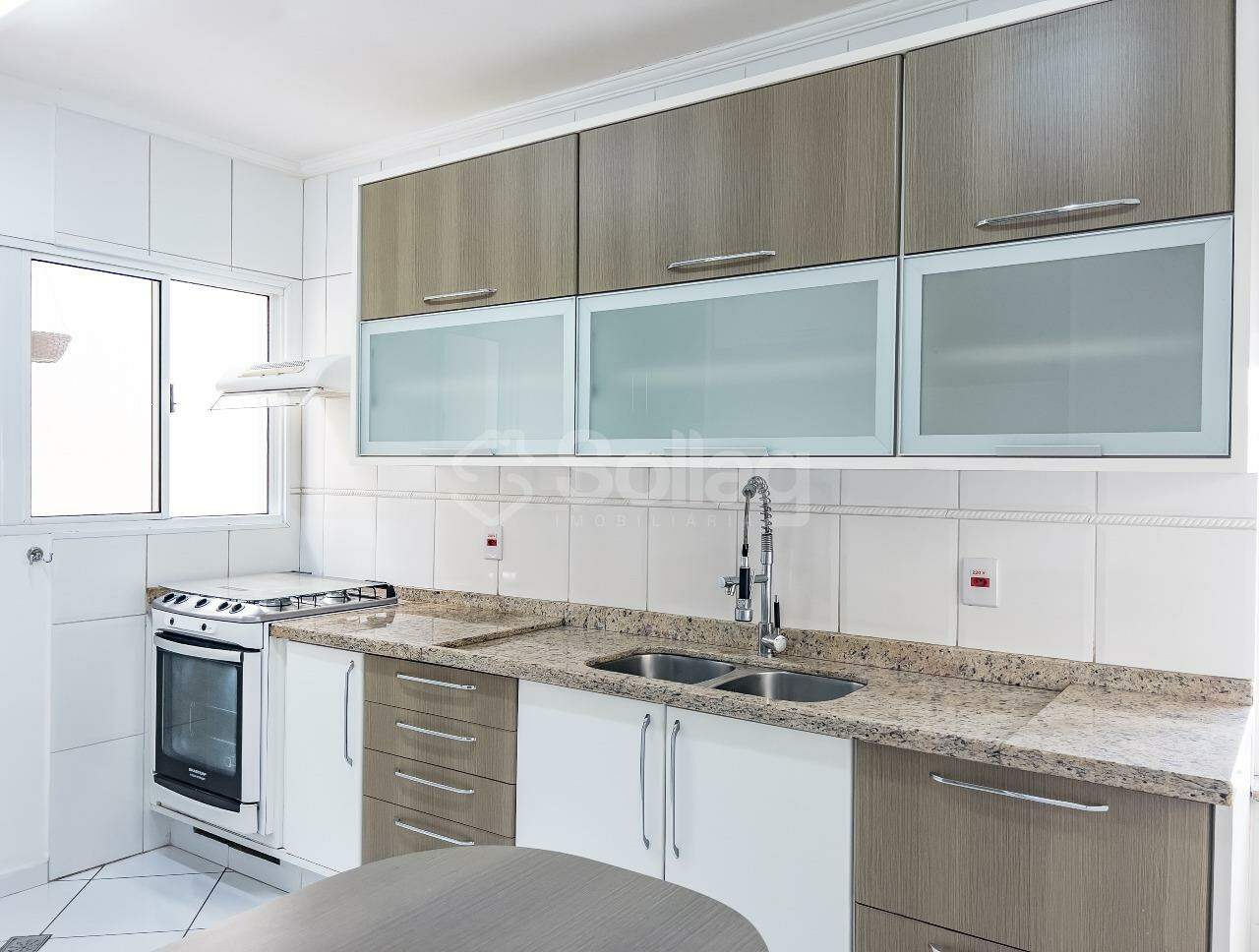 Casa em condomínio à venda no Condomínio Terras de São Francisco: 