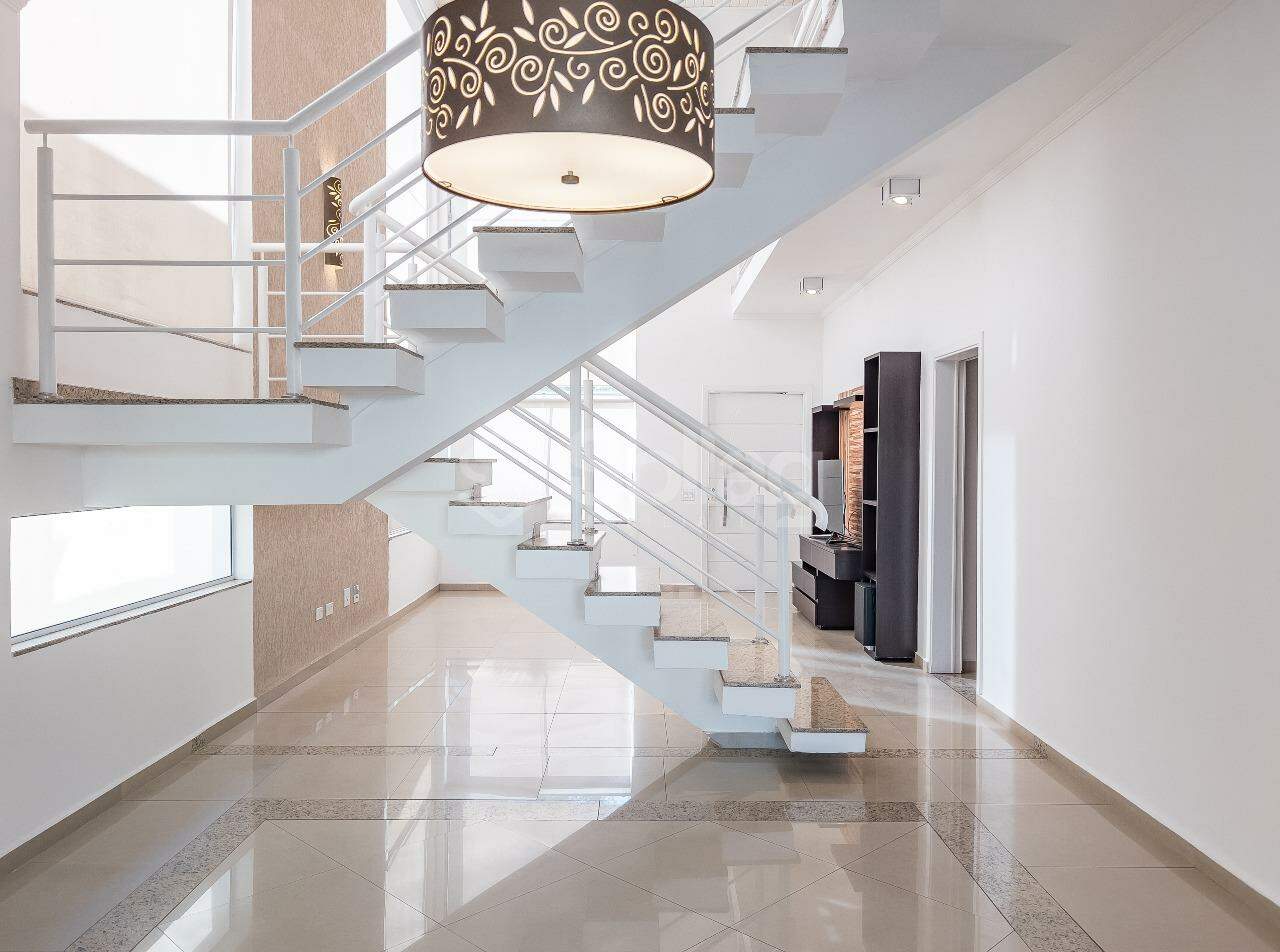 Casa em condomínio à venda no Condomínio Terras de São Francisco: 