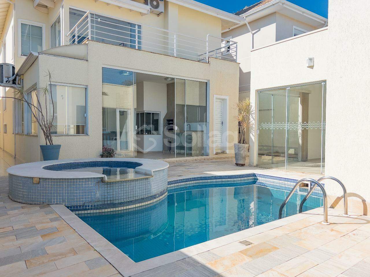 Casa em condomínio à venda no Condomínio Terras de São Francisco: 