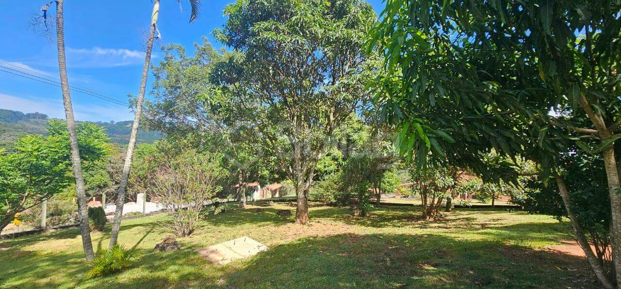 Casa em condomínio à venda no Condomínio Vale da Santa Fé: 