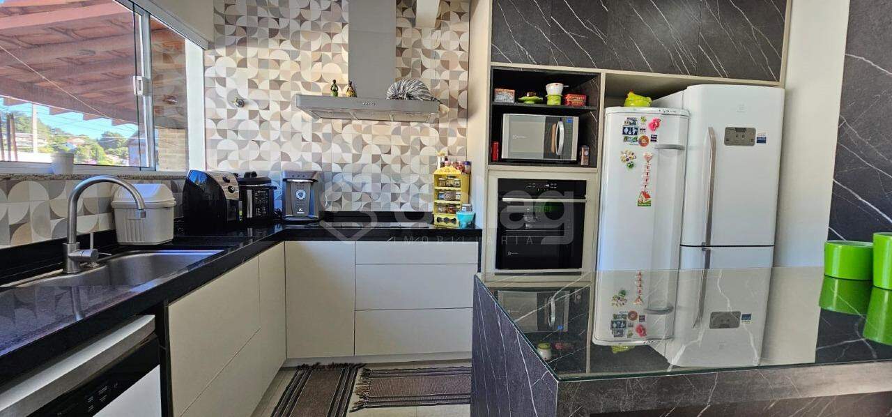 Casa em condomínio à venda no Condomínio Vale da Santa Fé: 