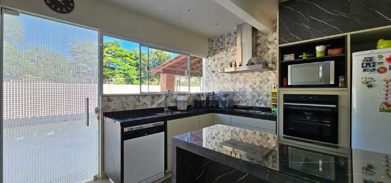 Casa em condomínio à venda no Condomínio Vale da Santa Fé: 