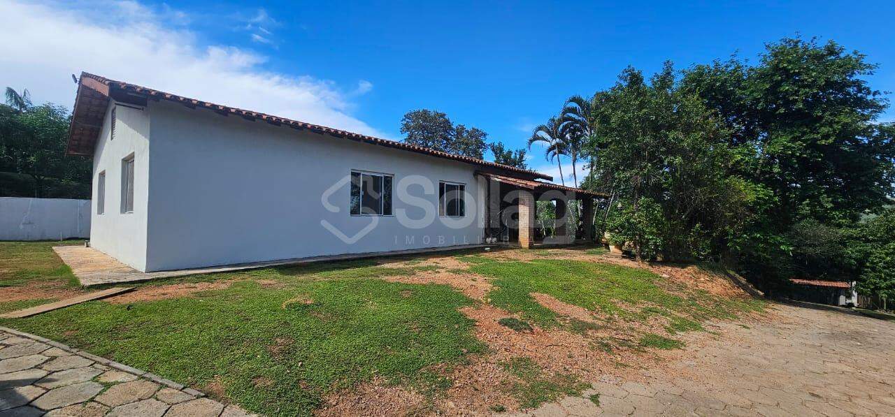 Casa em condomínio à venda no Condomínio Vale da Santa Fé: 