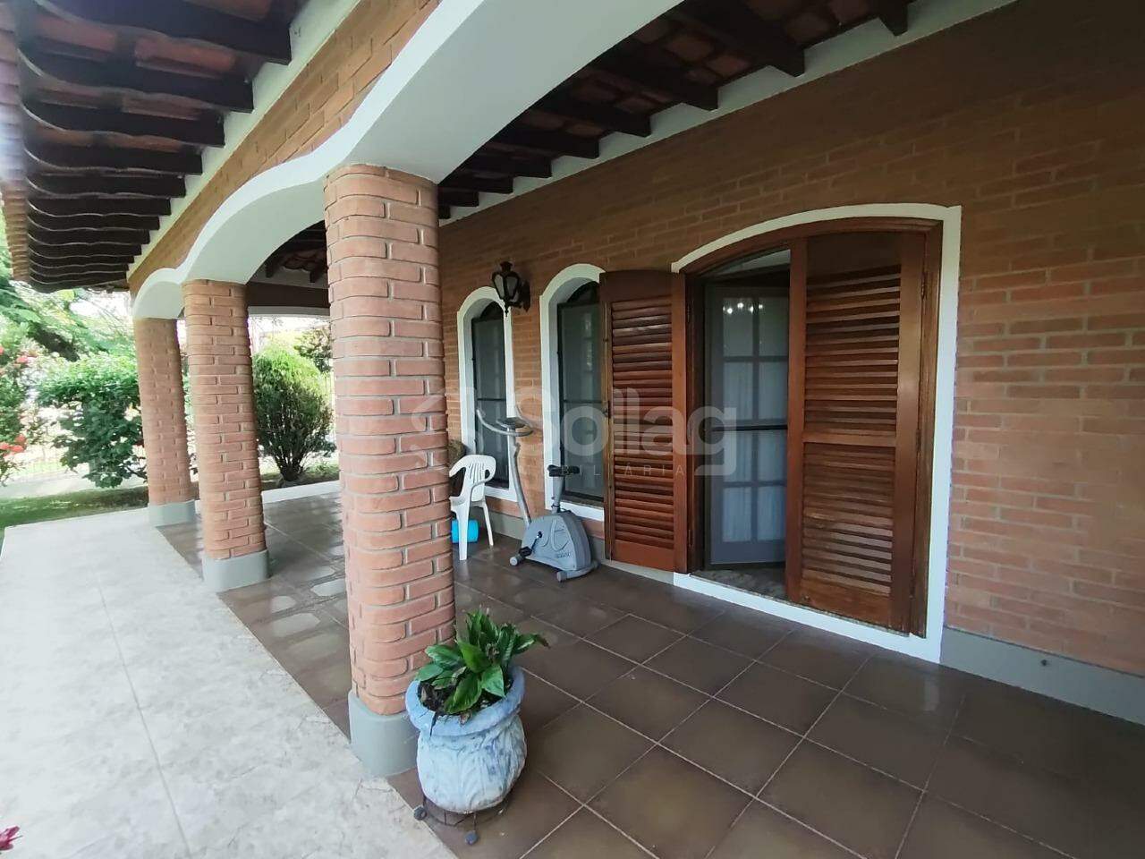 Casa em condomínio para aluguel no Condomínio Estância Marambaia: 