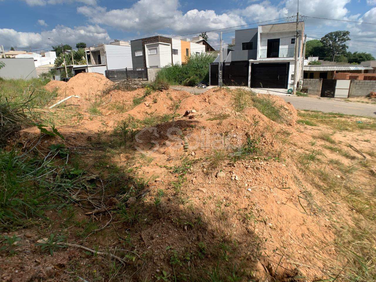 terreno à venda no Vista Alegre: