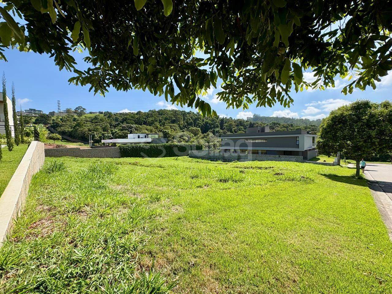 Terreno em condomínio à venda no Monte Alegre: 