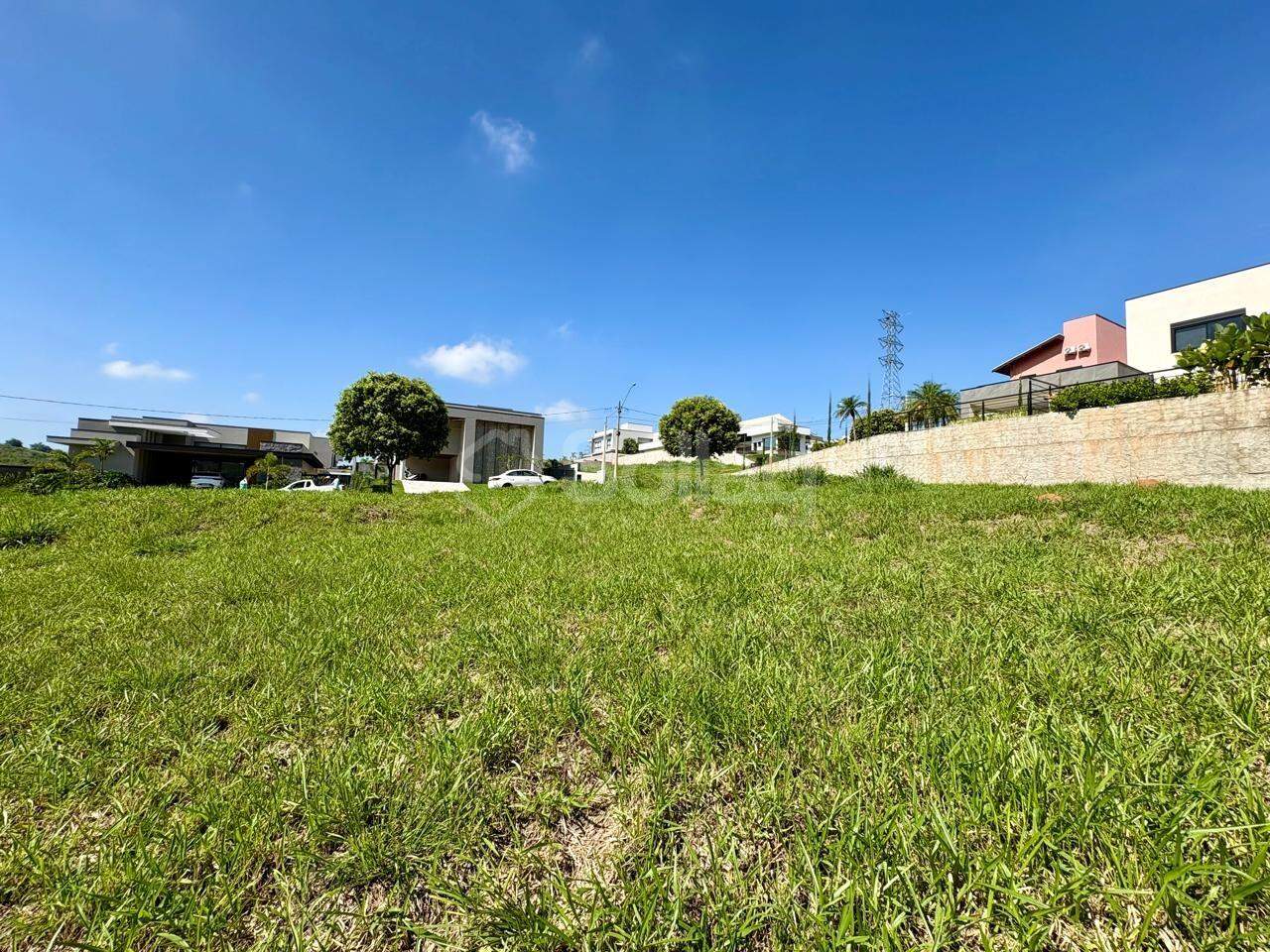 Terreno em condomínio à venda no Monte Alegre: 