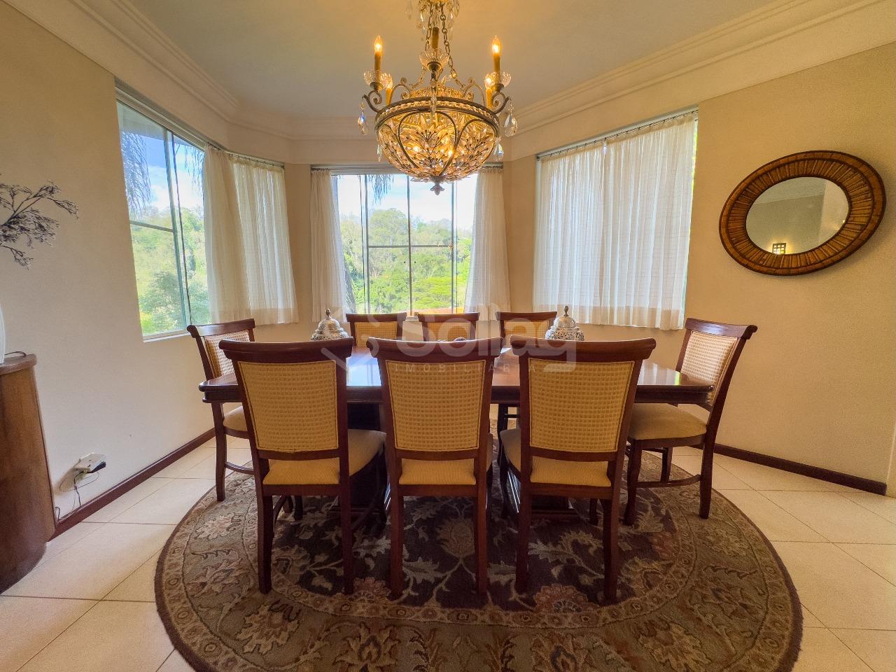 Casa em condomínio à venda no Condomínio Chácaras do Lago: