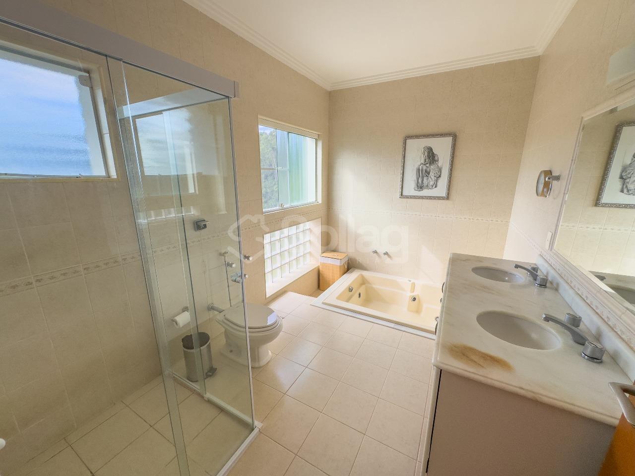 Casa em condomínio à venda no Condomínio Chácaras do Lago: