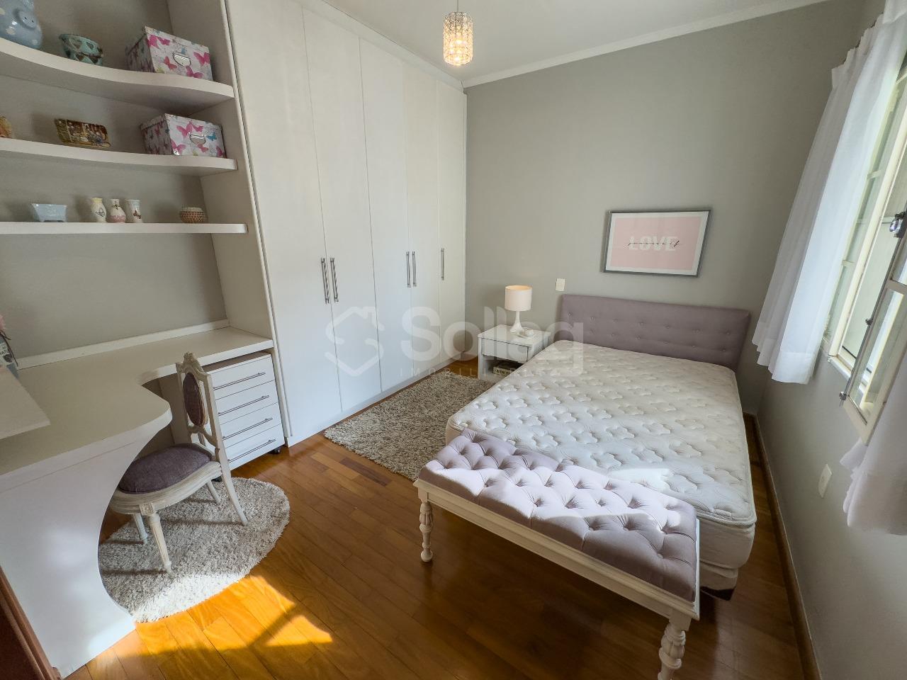 Casa em condomínio à venda no Condomínio Chácaras do Lago: