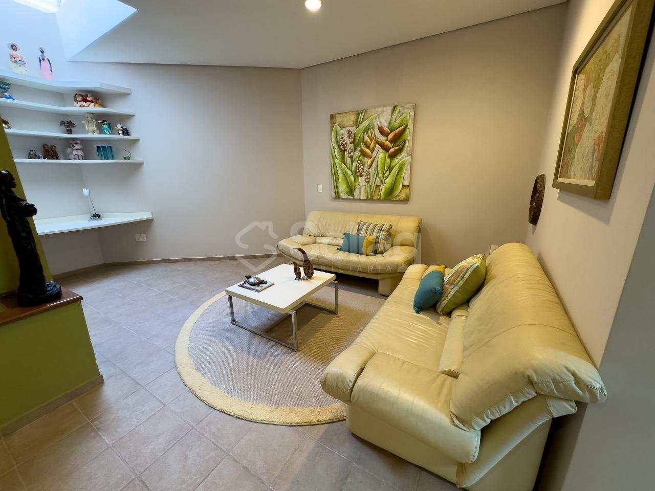 Casa em condomínio à venda no Condomínio Chácaras do Lago: