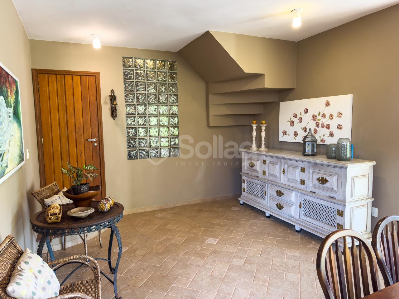 Casa em condomínio à venda no Condomínio Chácaras do Lago: