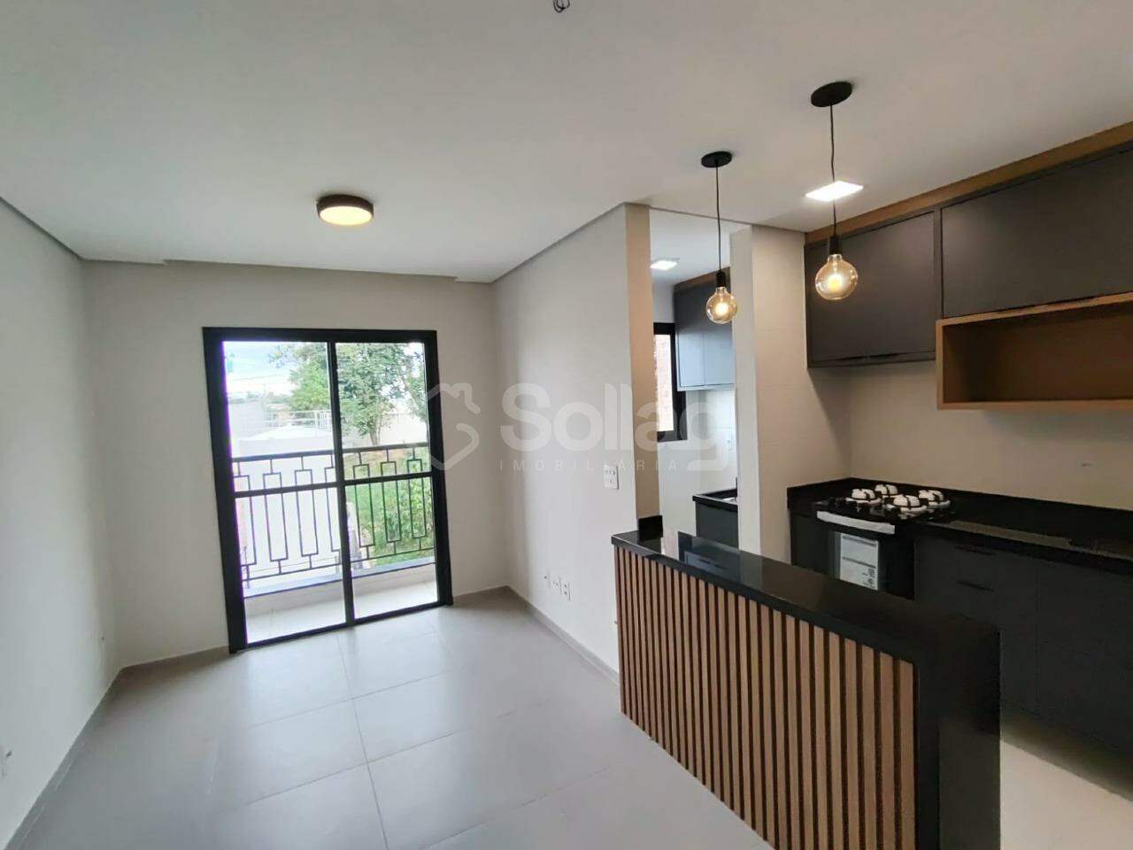Apartamento para aluguel no Pinheirinho: 